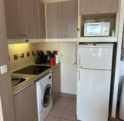 Апартаменти Superbe T4 Cap D'agde, Front De Mer, 3 Chambres, Piscine, Clim, Parking, Balcon Агд