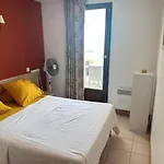 公寓 Superbe T4 Cap D'agde, Front De Mer, 3 Chambres, Piscine, Clim, Parking, Balcon 阿格德