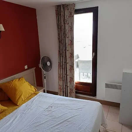 Superbe T4 Cap D'agde, Front De Mer, 3 Chambres, Piscine, Clim, Parking, Balcon Agde